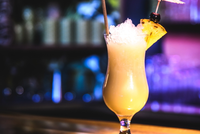 ritas-tiki-room-milano-pina-colada