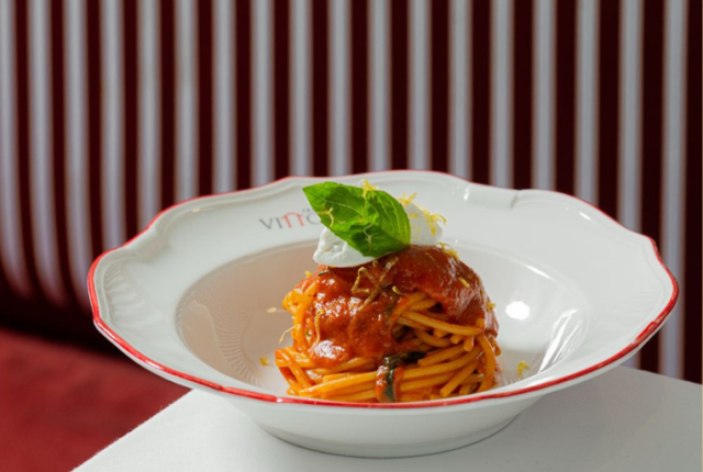 spaghetti-pomodoro-casa-vittoria