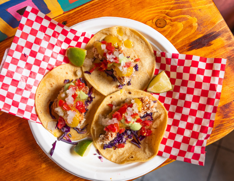 tacos-de-camarones-in-stile-baja-california-di-gorditas