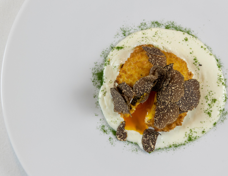 uovo-croccante-mozzarella-di-bufala-dop-e-tartufo-nero