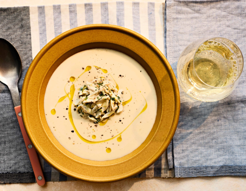 vellutata-di-sedano-rapa-con-granchio-al-limone